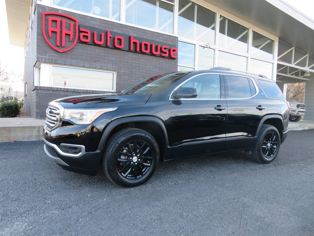 2019 GMC Acadia SLT-1's photo