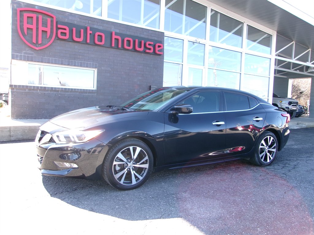 2017 Nissan Maxima 3.5 S's photo