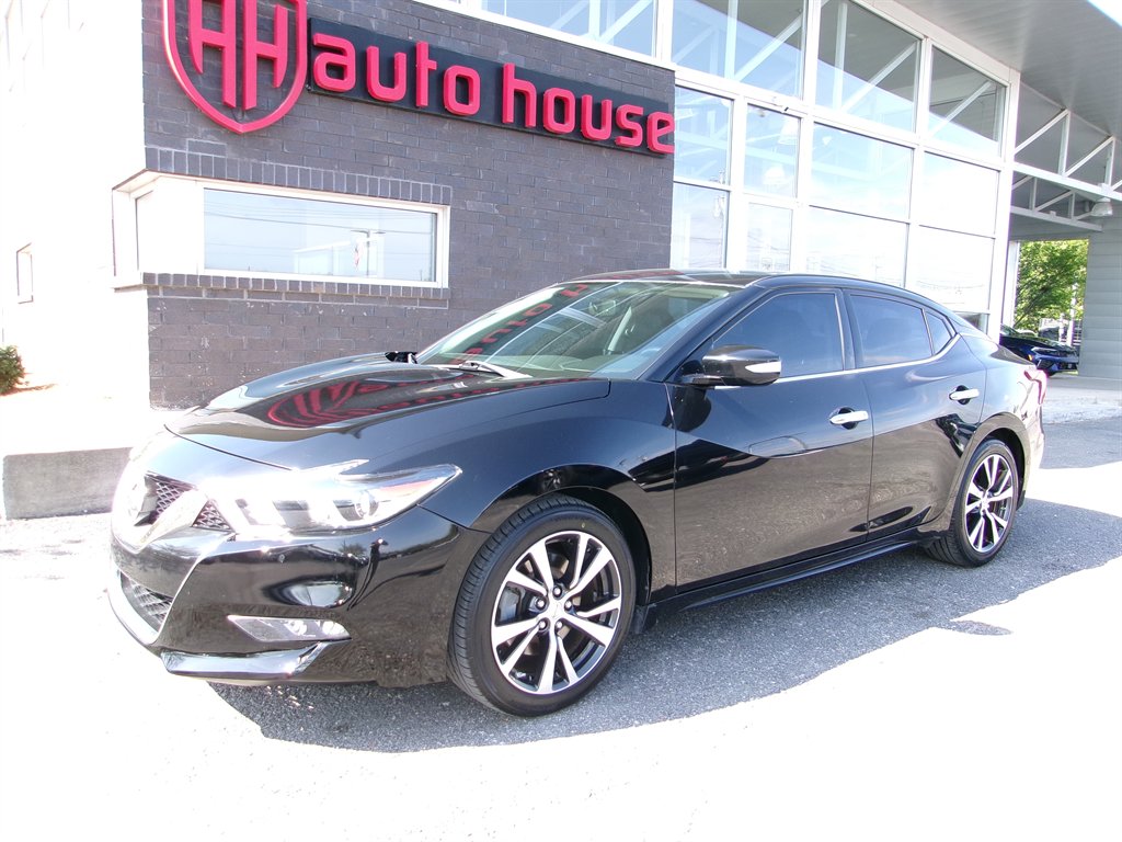 2017 Nissan Maxima 3.5 SV's photo